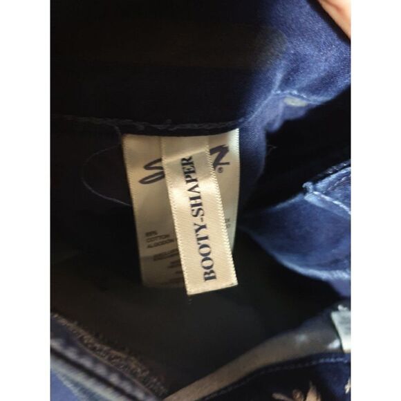 Seven7 Women's Jeans 4 Mid Rise Blue Denim Booty Shaper Stretch Jeans Sz 4 - Picture 7 of 8